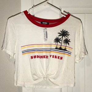 Summer Vibes white/red cropped knotted T-shirt